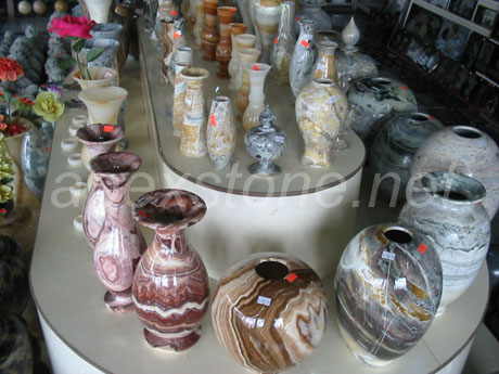 Vases & Urns